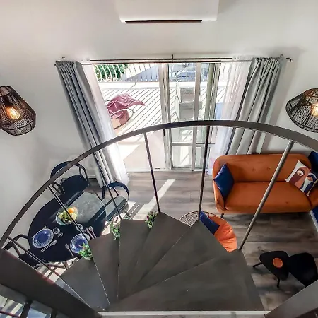 Rooftop Penthouse - Private Hottub & Duplex Whirlpool Apartment Makarska