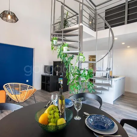 Rooftop Penthouse - Private Hottub & Duplex Whirlpool * Makarska