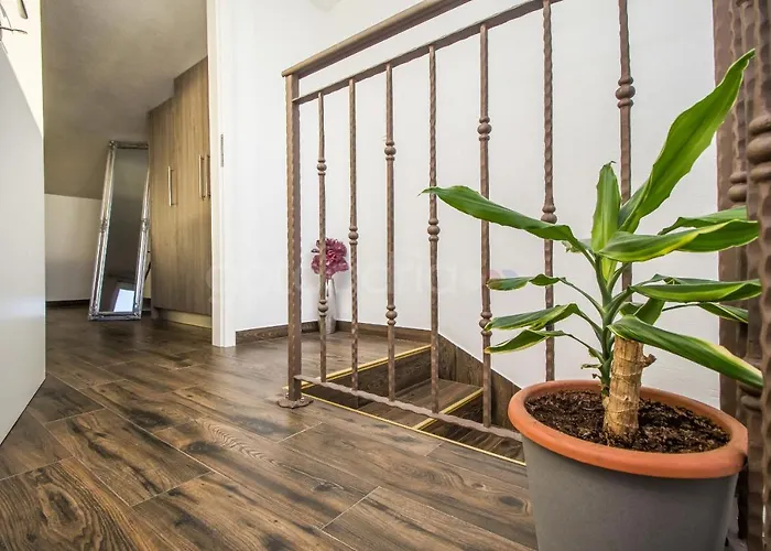 דירה Rooftop Penthouse - Private Hottub & Duplex Whirlpool *