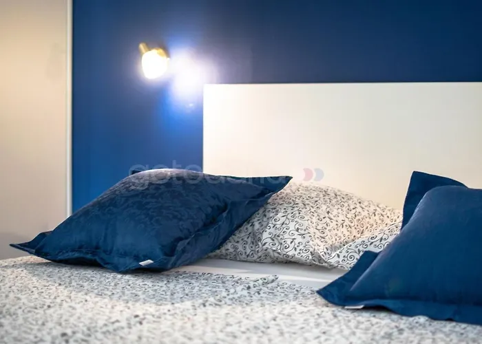 Rooftop Penthouse - Private Hottub & Duplex Whirlpool Апартаменти